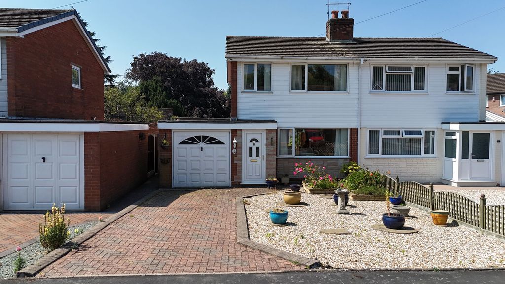 Property photo 1 of 23