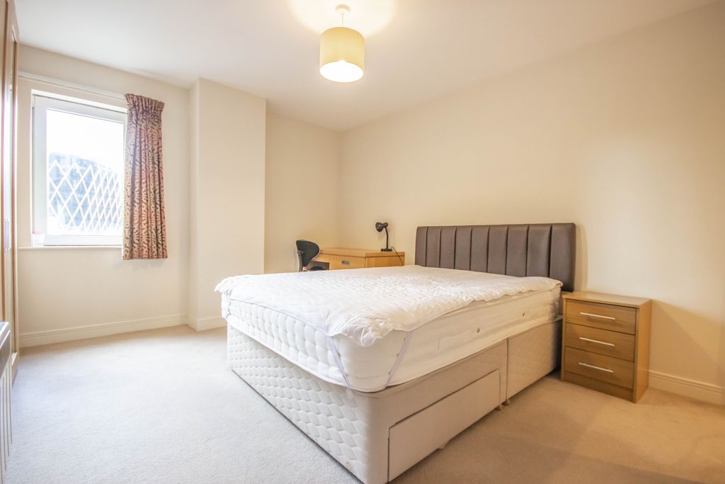 Property photo 3 of 13 Img_1568