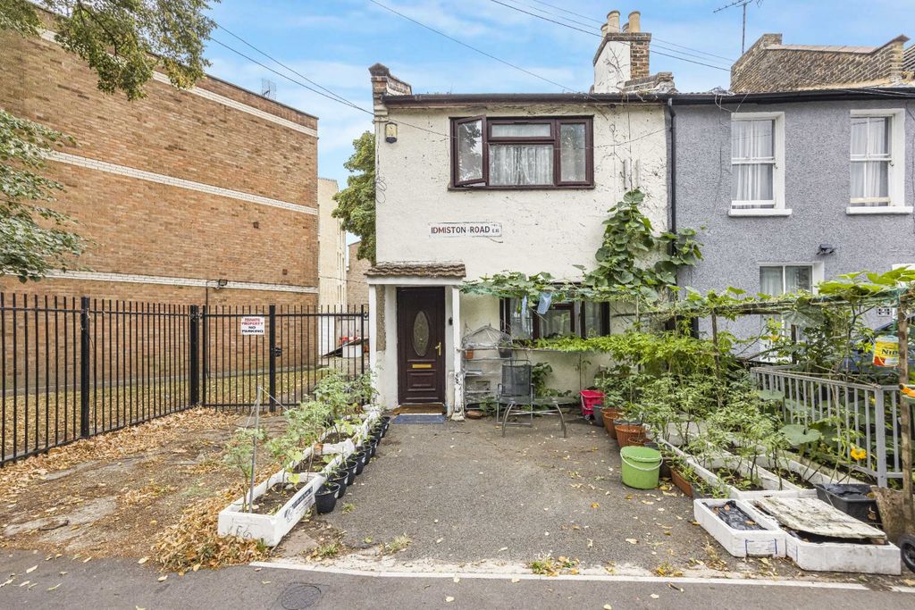 Property photo 1 of 16 3589850