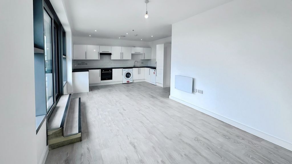 Additional image 4 of 2 bed penthouse to rent808 Armstrong House, Fletton Quays, Peterborough PE2