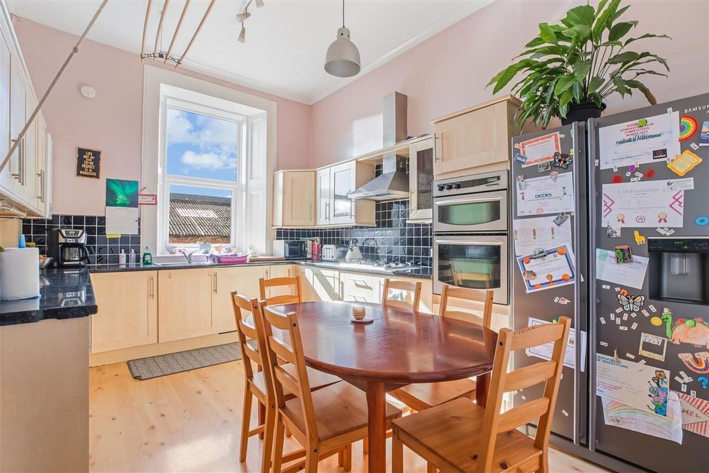 Property photo 3 of 24 _Amovj3Cse6Eorygxydp3A.Jpg