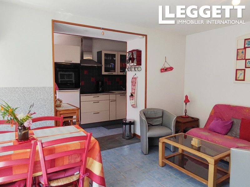 Property photo 3 of 10