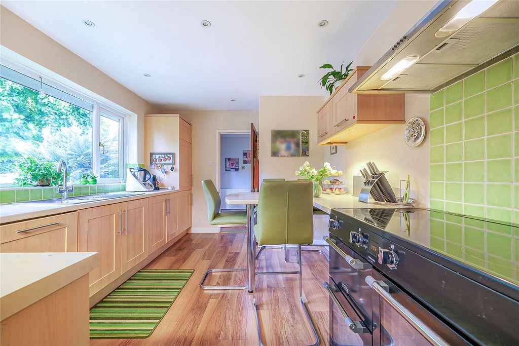 Property photo 3 of 29 Picture No. 06