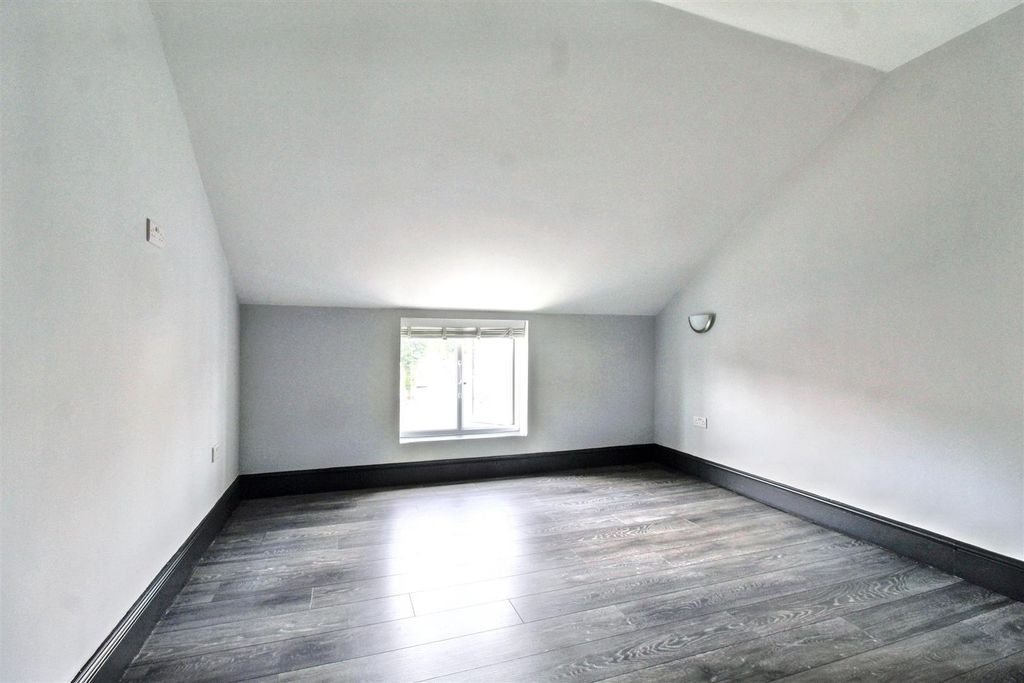 Property photo 3 of 12 Img_7251.Jpg