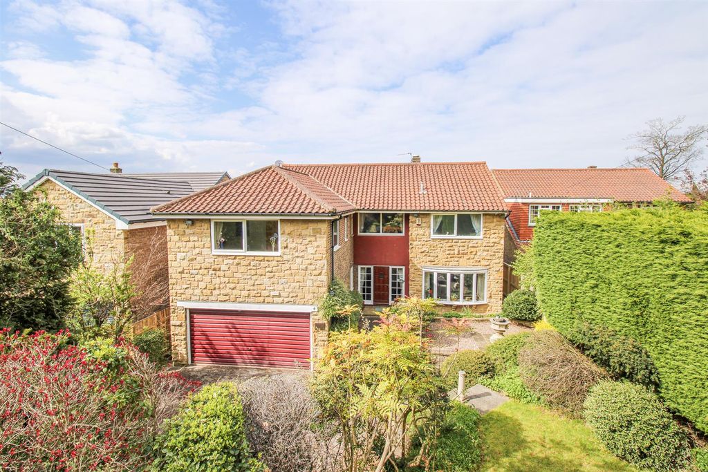 Property photo 1 of 26