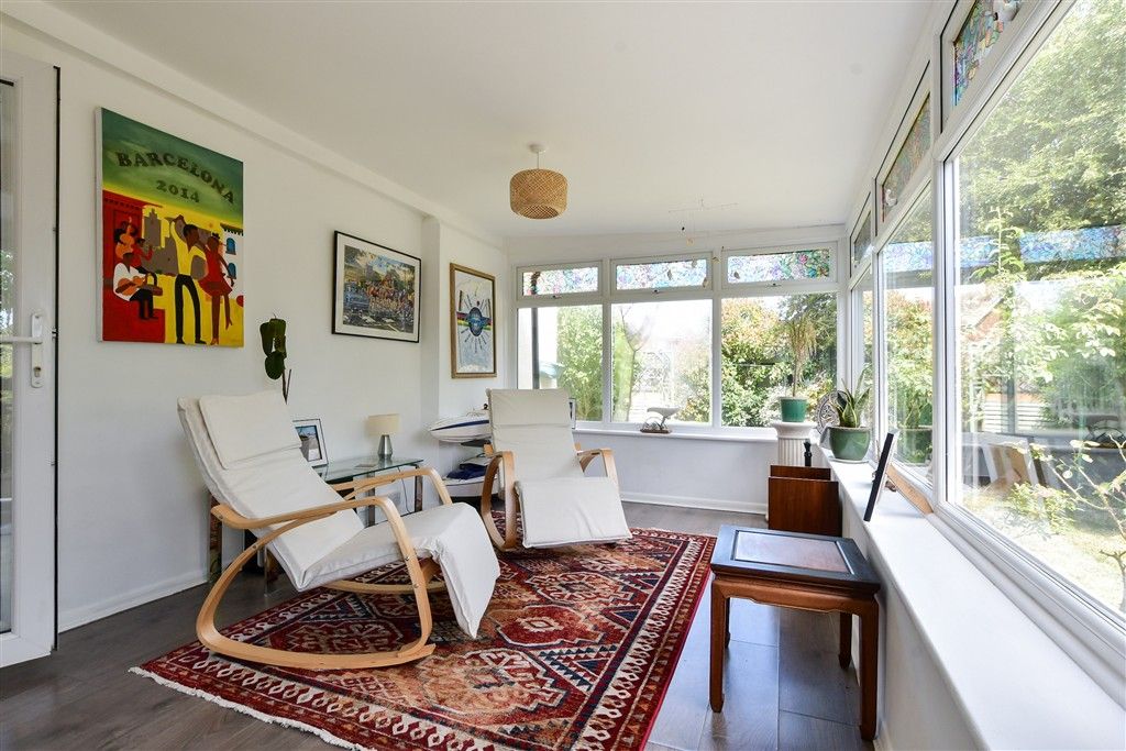 Property photo 3 of 24 Garden Room