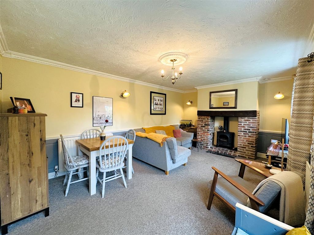 Property photo 1 of 13 Dining Area