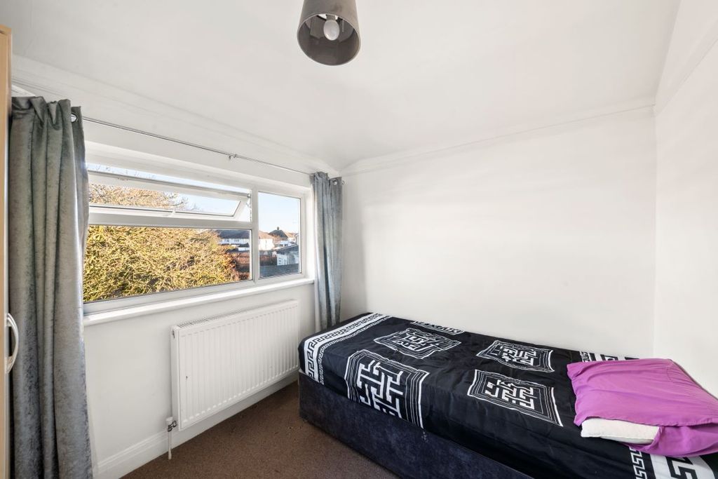 Property photo 3 of 7