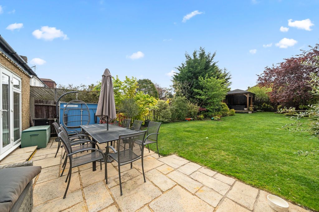 Property photo 3 of 16 Photo 22