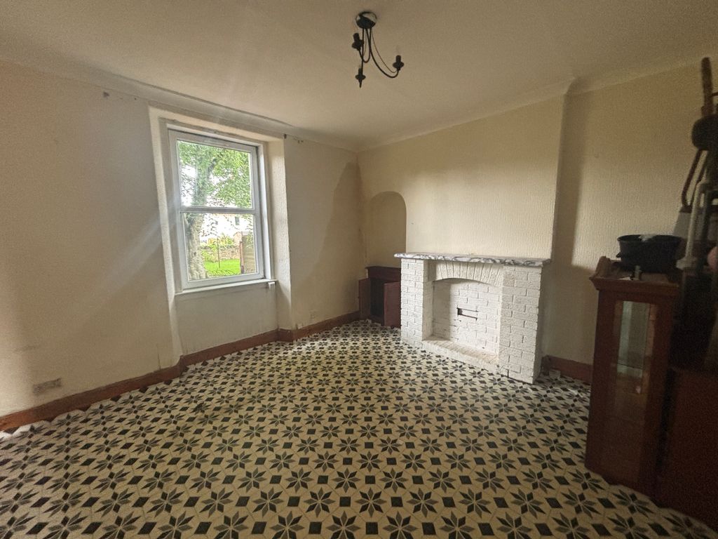 Property photo 2 of 12 2.Jpg