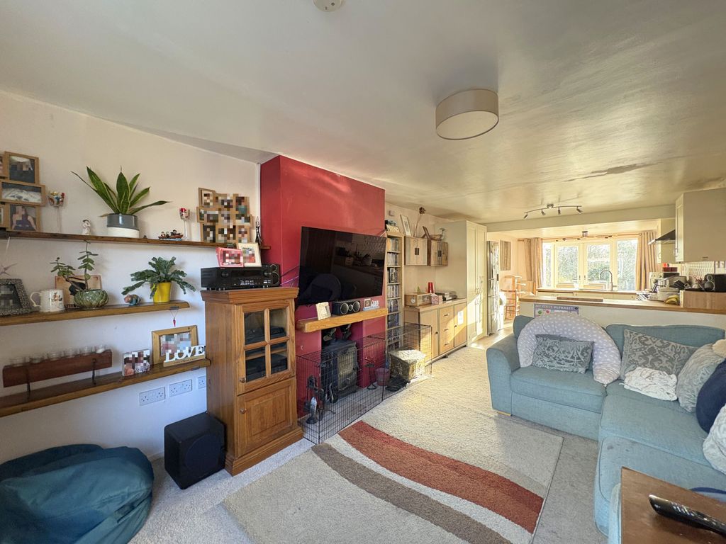 Property photo 3 of 26 Gallery