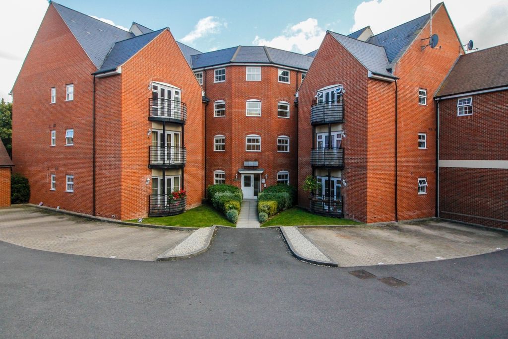 Property photo 1 of 7 19065