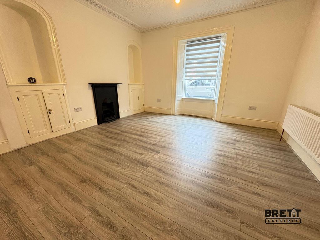 Property photo 2 of 15 Not Specified