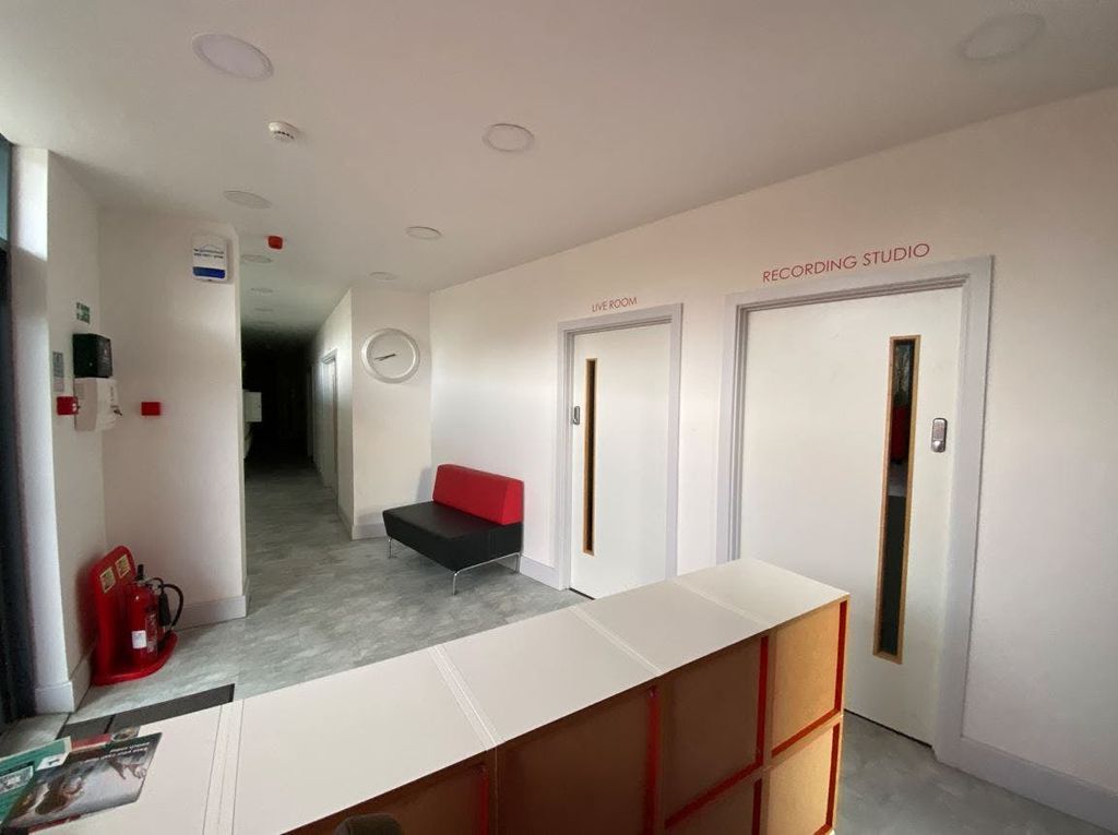 Property photo 2 of 6 2.Jpg