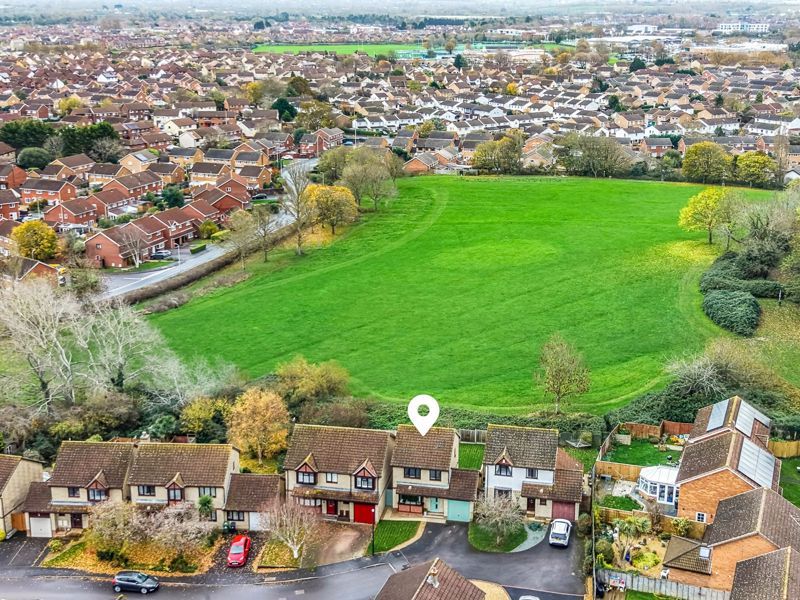 Property photo 1 of 23 Photo 6