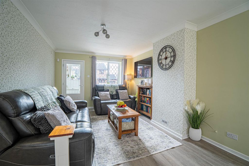 Property photo 2 of 26 Dsc06351-Hdr.Jpg