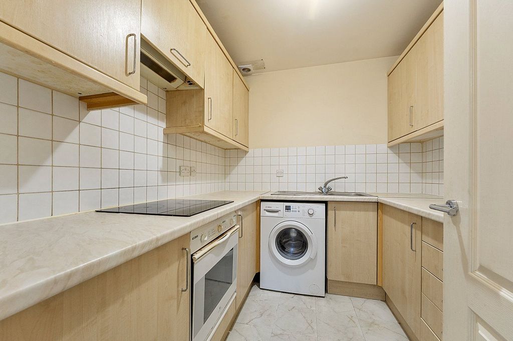 Property photo 3 of 10 Picture No. 02