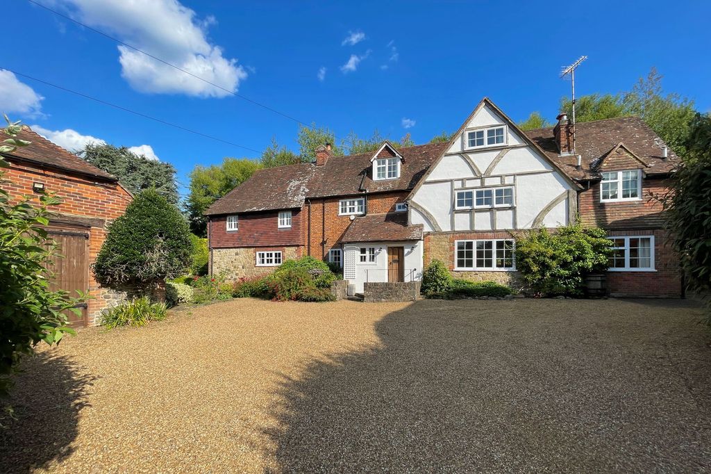 Property photo 1 of 37
