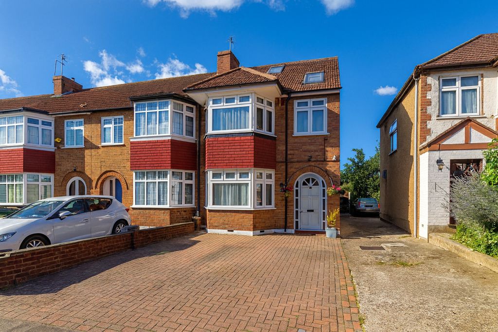 Property photo 1 of 22