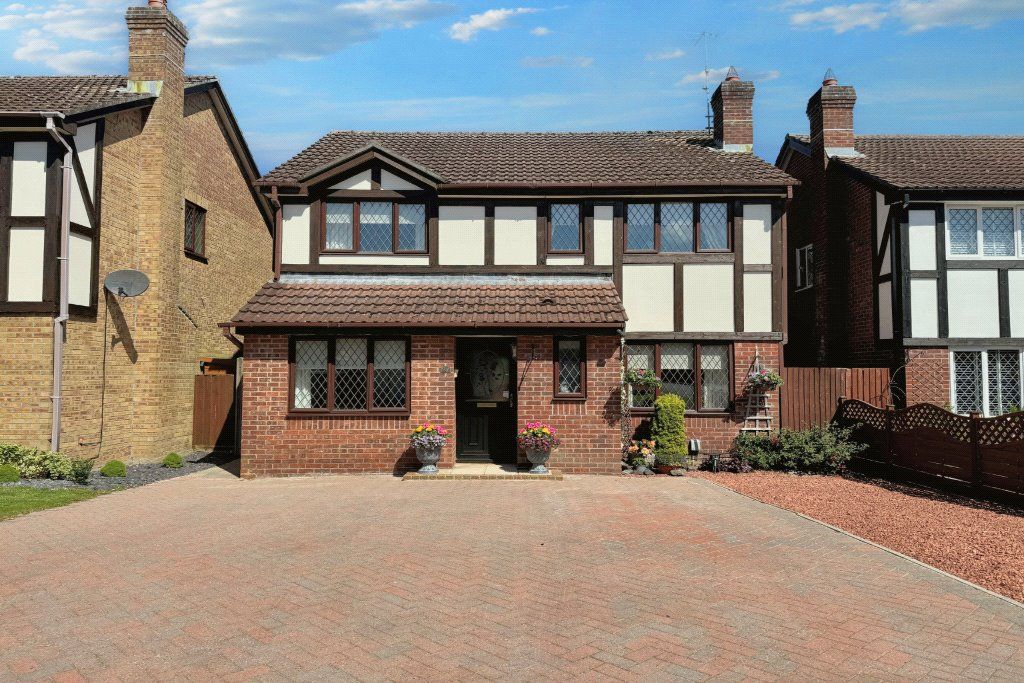 Property photo 1 of 13 Bzhsxzwsn15031239