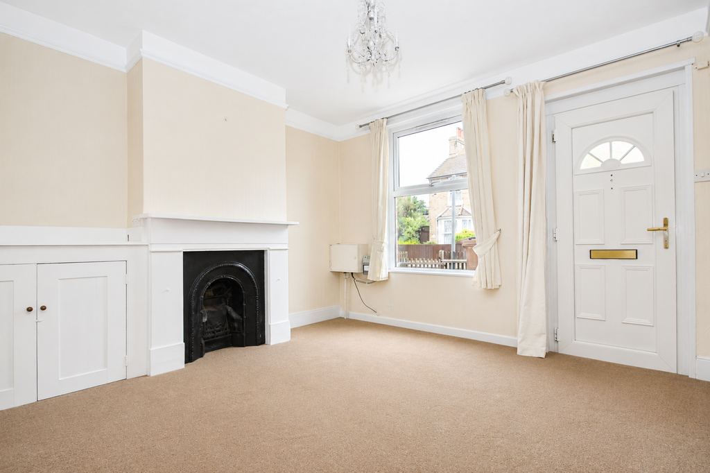 Property photo 2 of 6