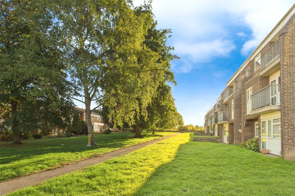 Property photo 2 of 13 Picture No. 02