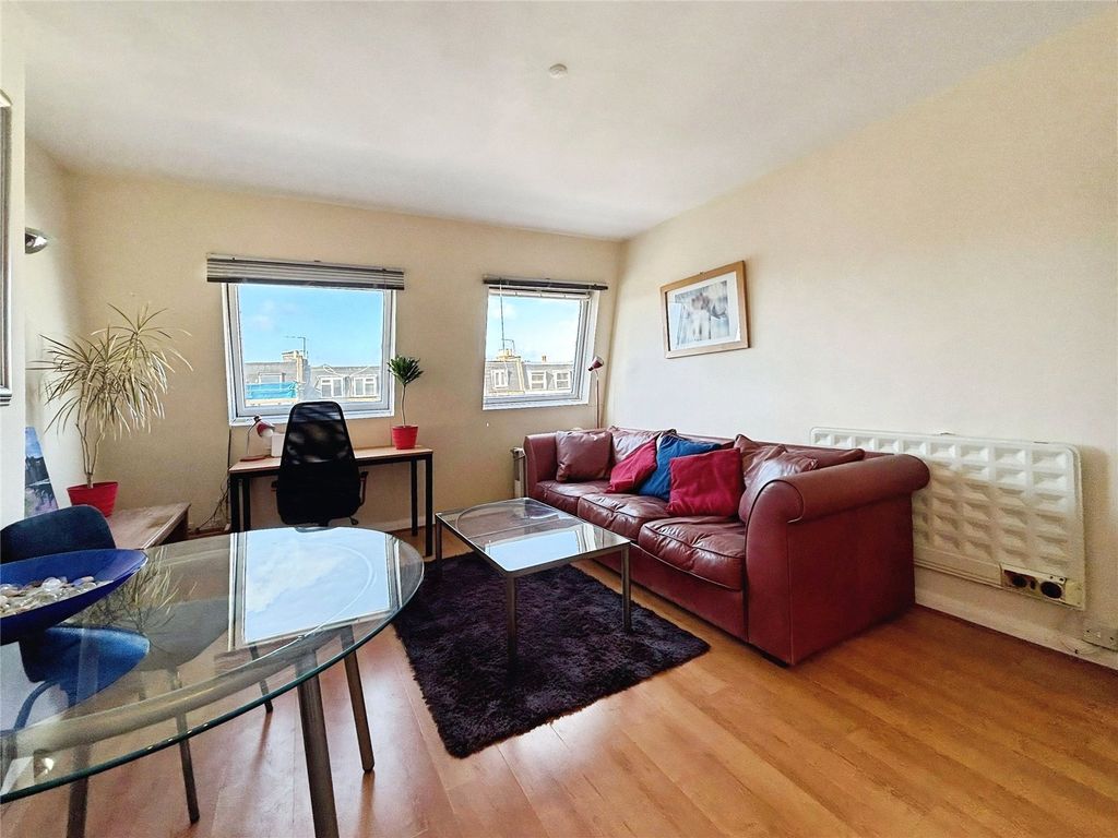 Property photo 2 of 7 Reception Room