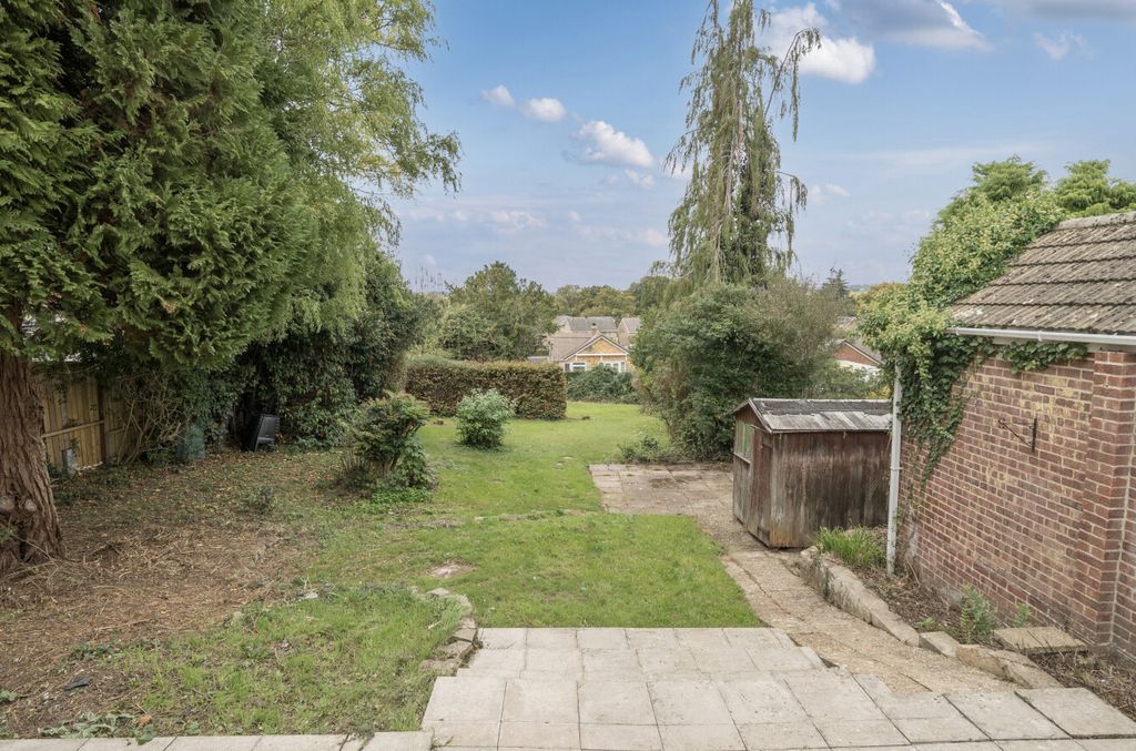 Property photo 2 of 12 1362864-4-68ee417...