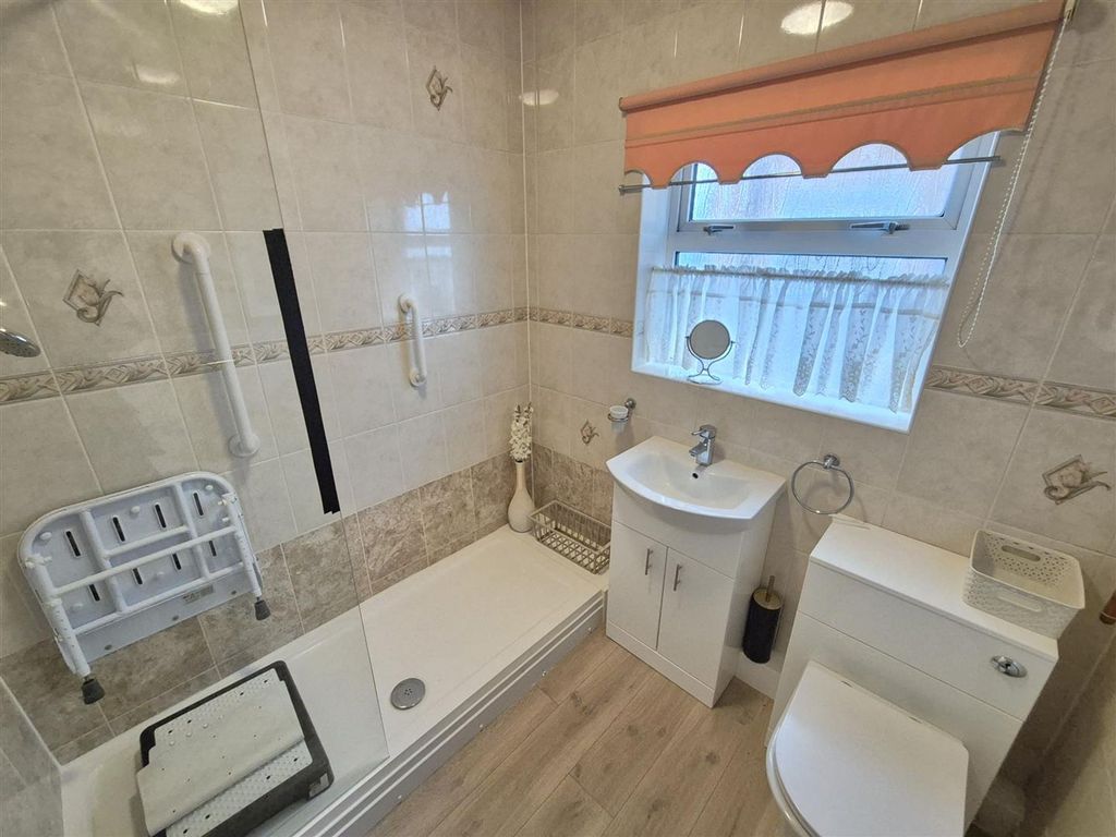 Additional image 8 of 2 bed detached bungalow for saleAshby Road, Ibstock LE67