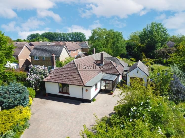 Property photo 1 of 31