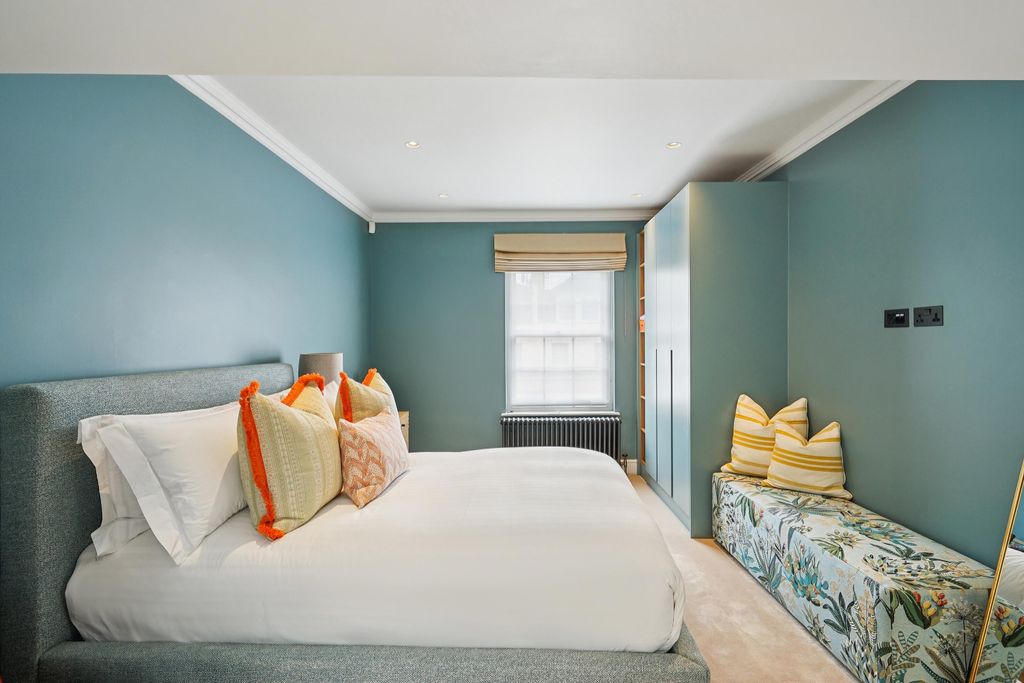Additional image 16 of 7 bed detached house to rentWilton Crescent, London SW1X
