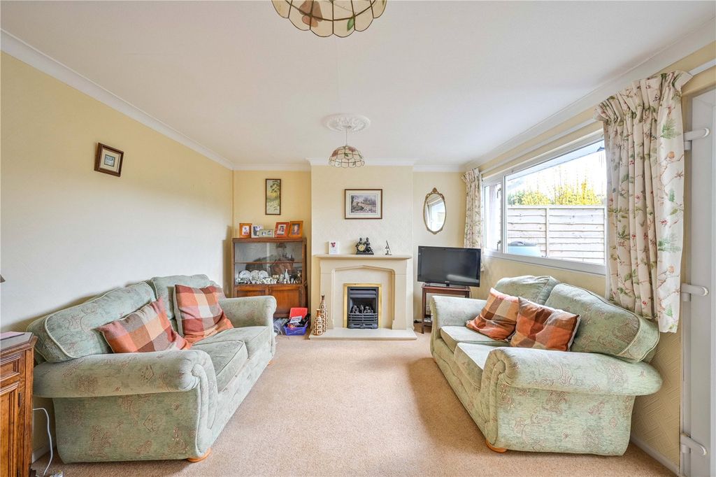 Property photo 3 of 22 Picture No. 17