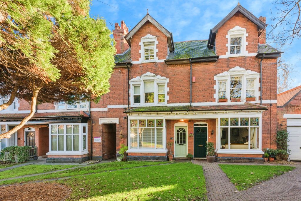 Property photo 1 of 17