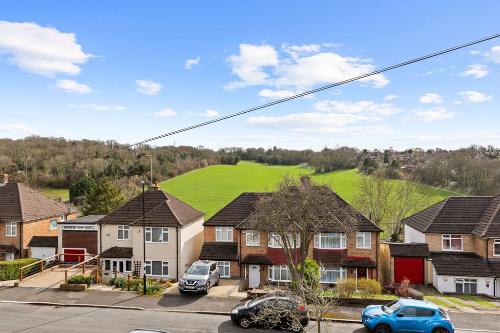 Property photo 2 of 40 View