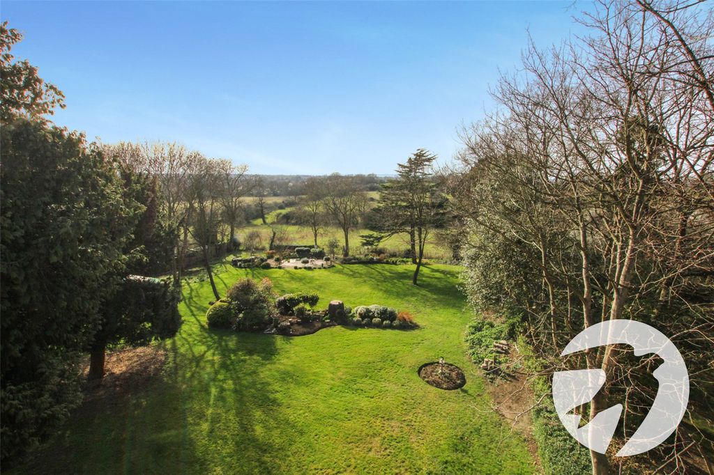 Property photo 1 of 15 Picture No. 06