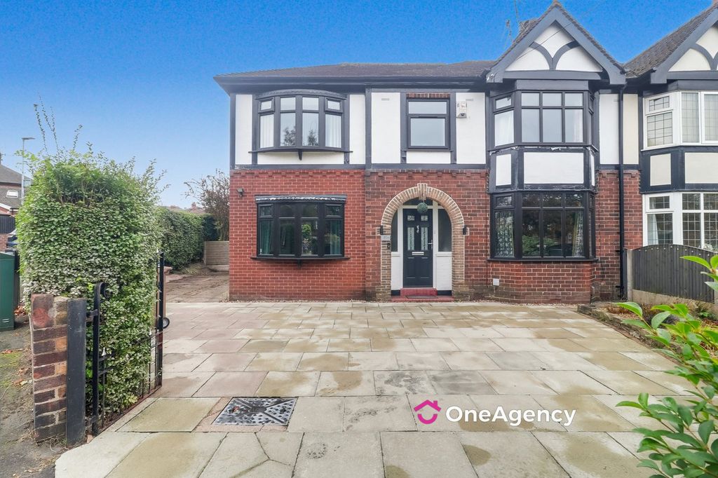 Property photo 1 of 30