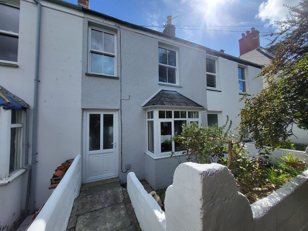 Property photo 2 of 25