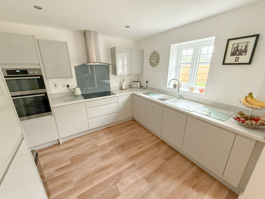 Property photo 2 of 22 Img_3670