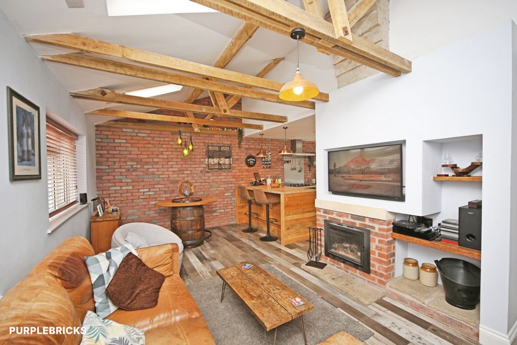 Property photo 1 of 26