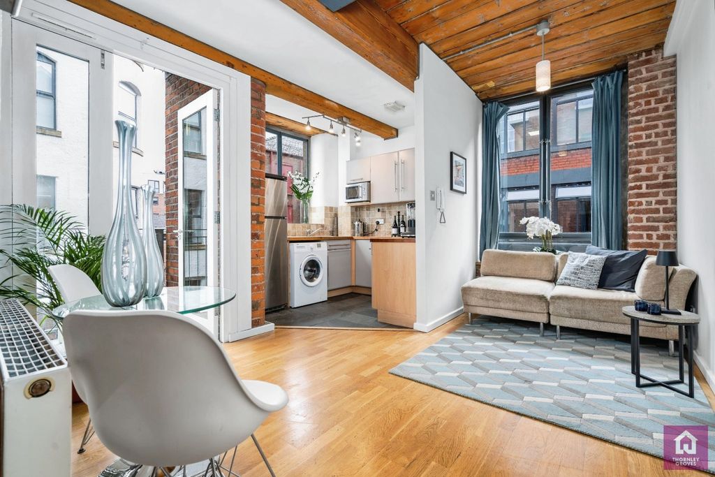 Property photo 1 of 22 Picture No. 14