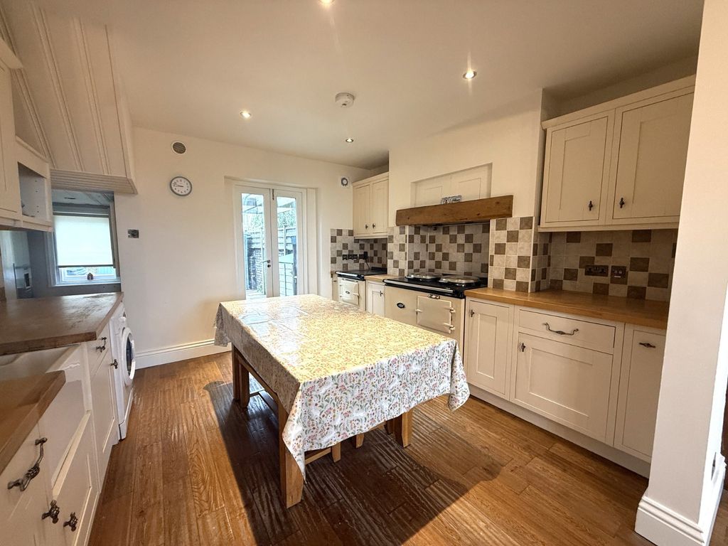 Property photo 3 of 20 Picture No. 41