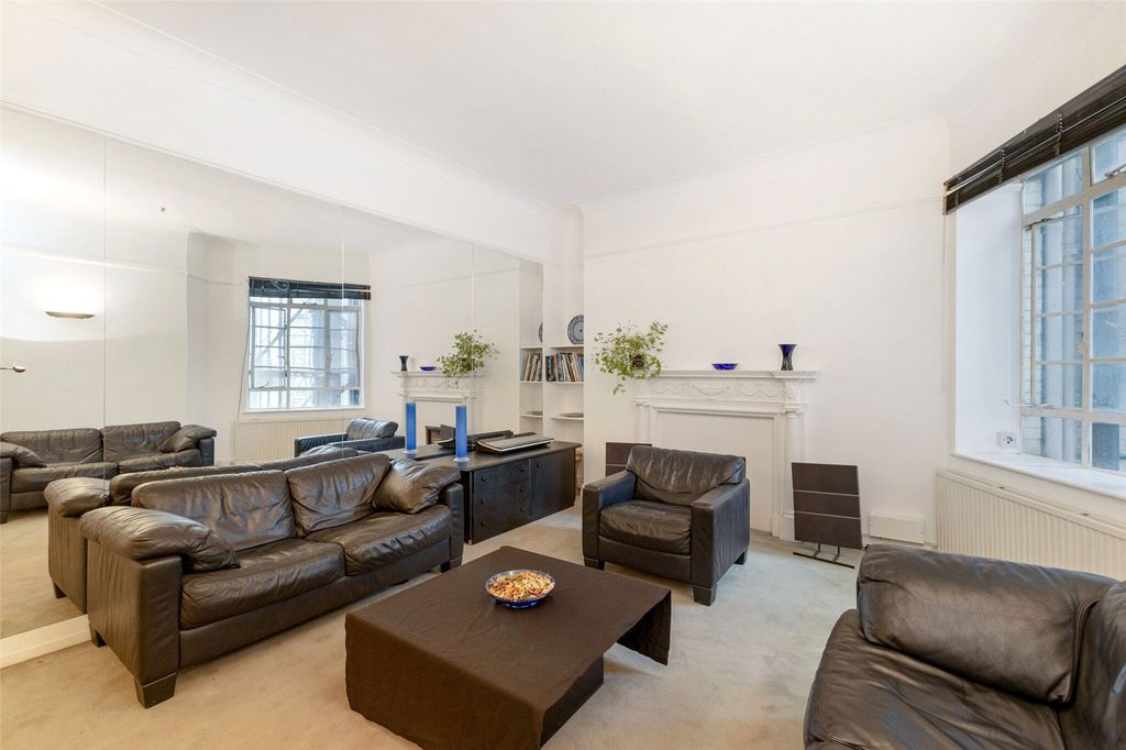 Property photo 3 of 18 Reception Room