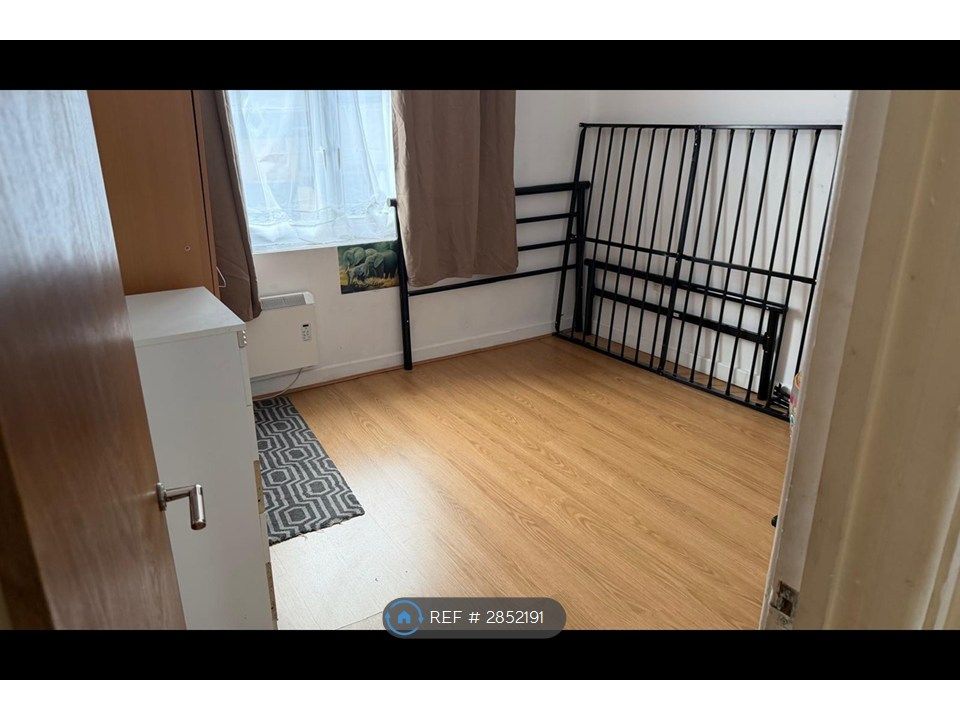 Property photo 1 of 3