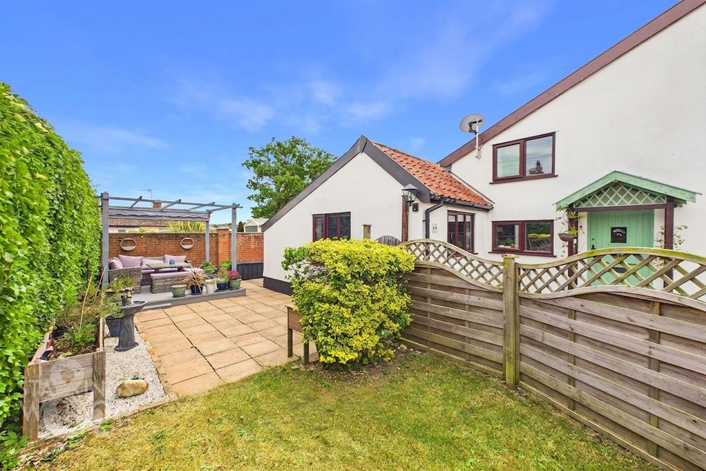 Additional image 18 of 2 bed semi-detached house for saleSchool Lane, Harleston IP20