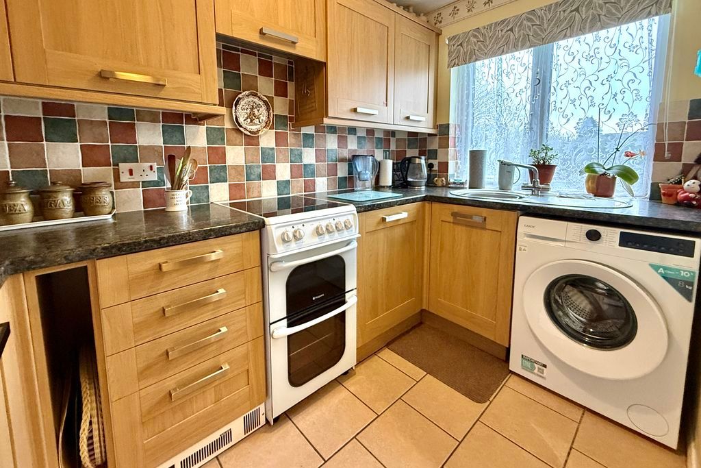 Property photo 2 of 13 Photo 5