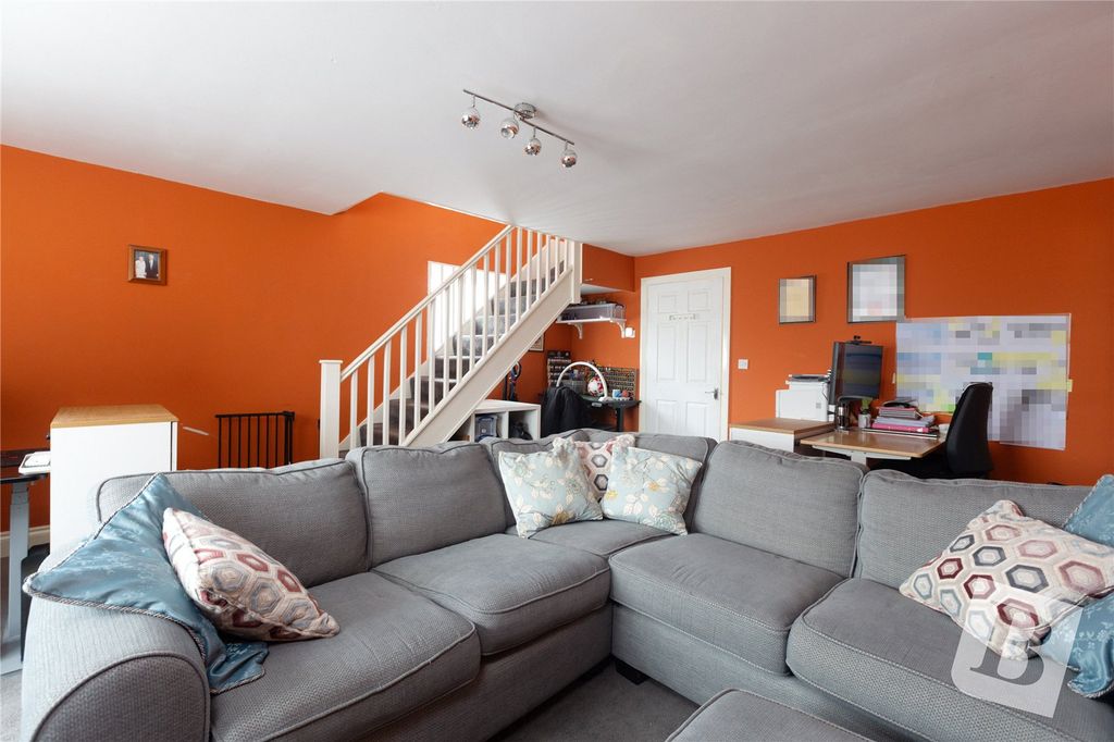 Property photo 2 of 17 Living Room