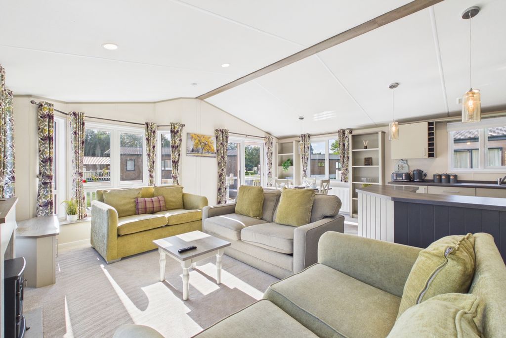 Property photo 2 of 16 2 Oakmont - Open Plan Living Kitchen Diner