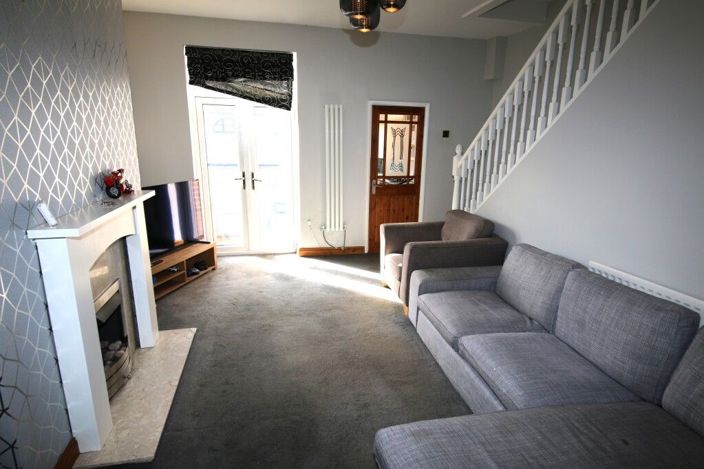 Property photo 2 of 8 Picture No. 05