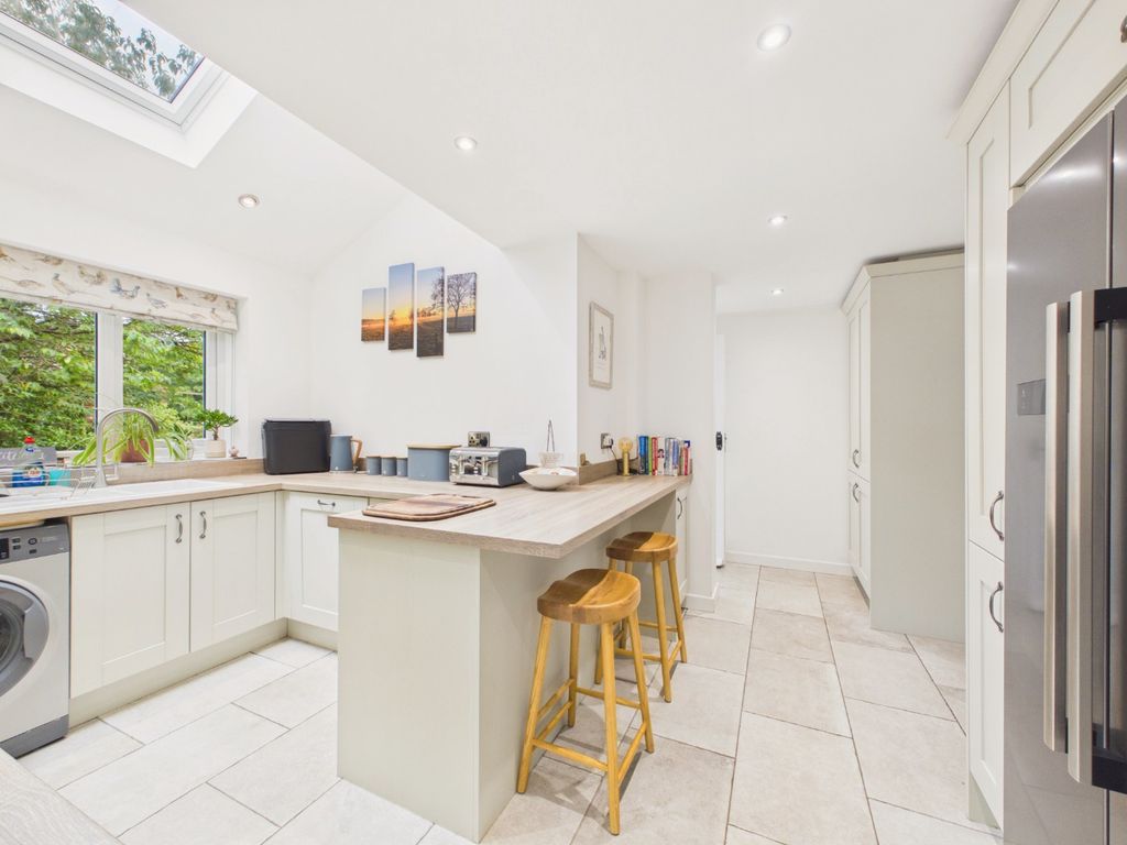 Property photo 3 of 27 5251413