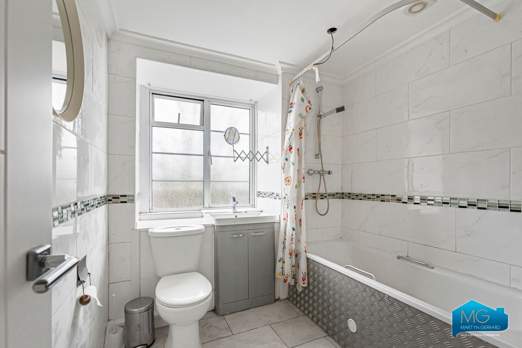 Property photo 3 of 20 Picture No. 09